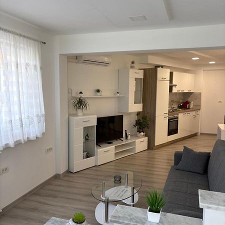 Apartma La Vita Koper Luaran gambar