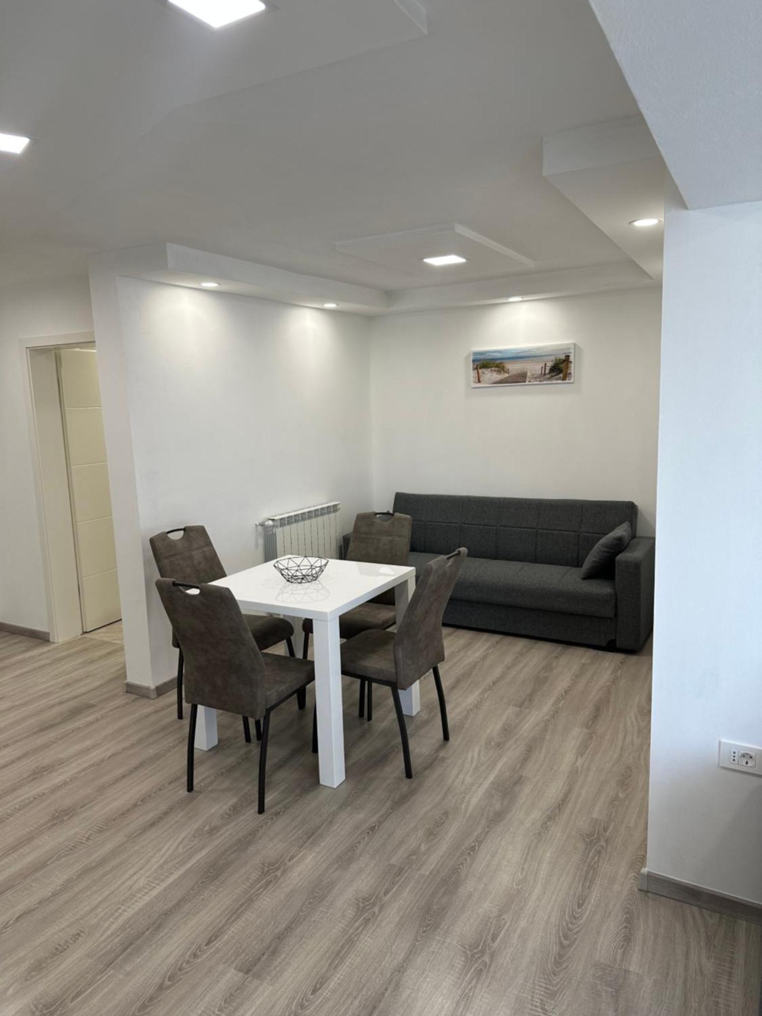 Apartma La Vita Koper Luaran gambar