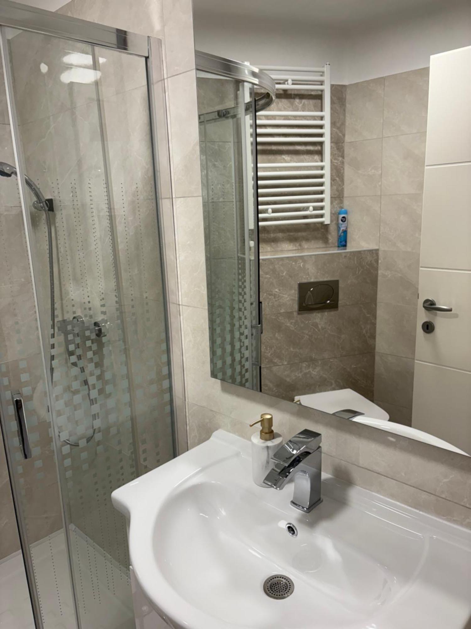 Apartma La Vita Koper Luaran gambar